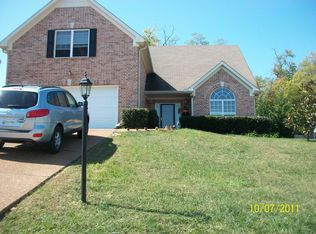 909 Glenridge Ln, Nashville, TN 37221