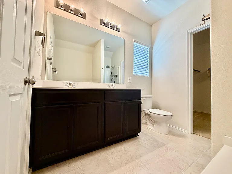 3105 Montserrat Creek Dr — Photo 14