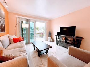 3002 NE 5th Ter APT 204-B, Wilton Manors, FL 33334
