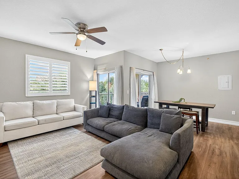 6481 Aragon Way #304 — Photo 4