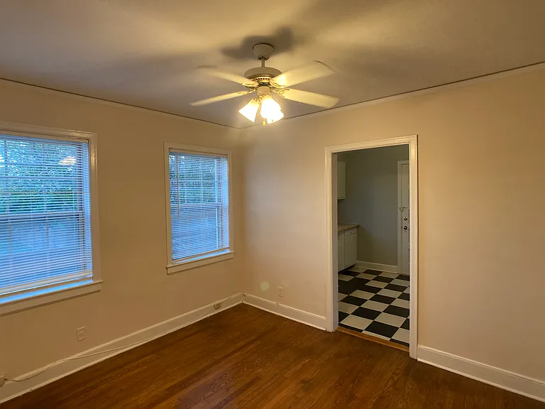 917 Oxmoor Rd #201 — Photo 15