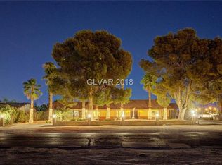 8040 Gilespie St, Las Vegas, NV 89123