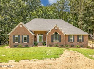 70 Southshore Dr, Jackson, TN 38305