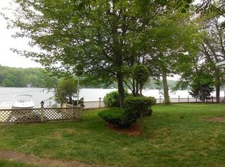 189 Lakeshore Dr, Marlborough, MA 01752