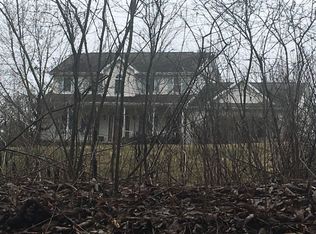 3858 High Hill Rd, West Middlesex, PA 16159