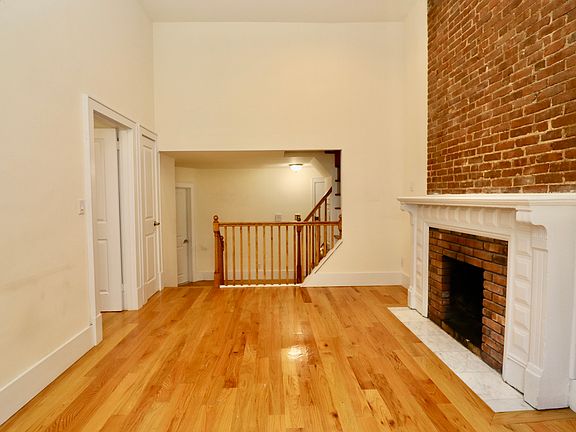 5th image of 118 W 73rd St APT 4A
