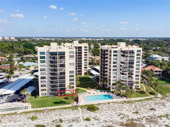 629 Alhambra Rd APT 103, Venice, FL 34285