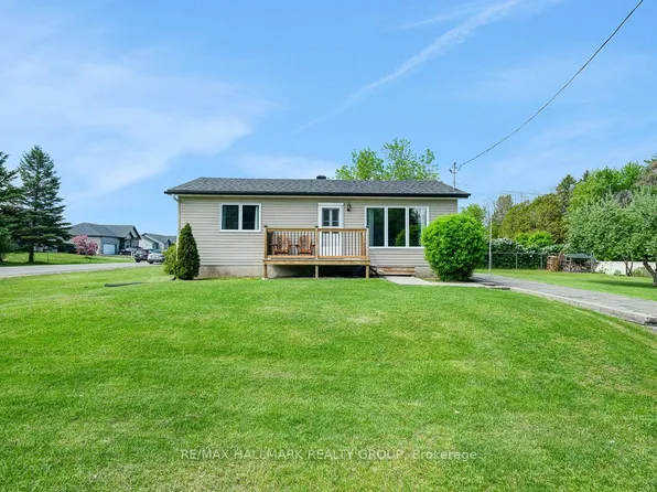 1862 Landry Rd, Clarence Rockland, ON K0A 1N0