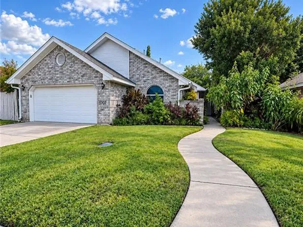 1707 E Gastel Cir, Mission, TX 78572