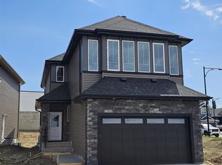 1405 Osprey Crst, Edmonton, AB T5M 0M2