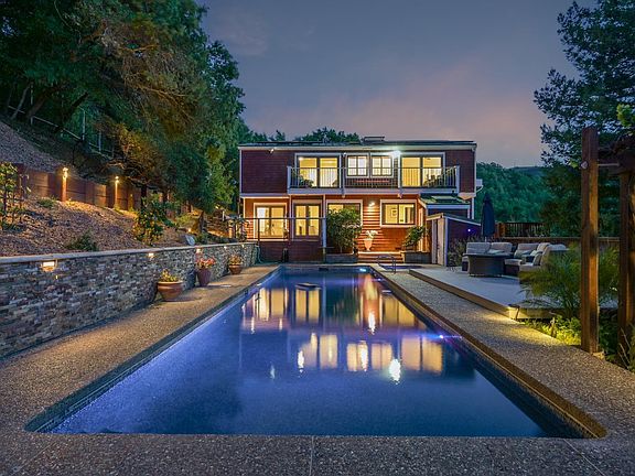 2nd image of 1676 Indian Valley Road
