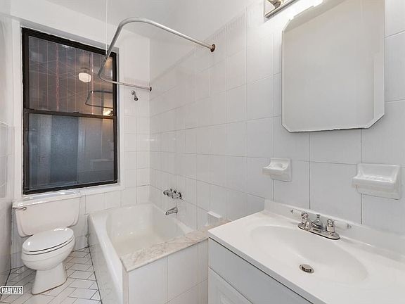 5th image of 828 7th Ave #3F