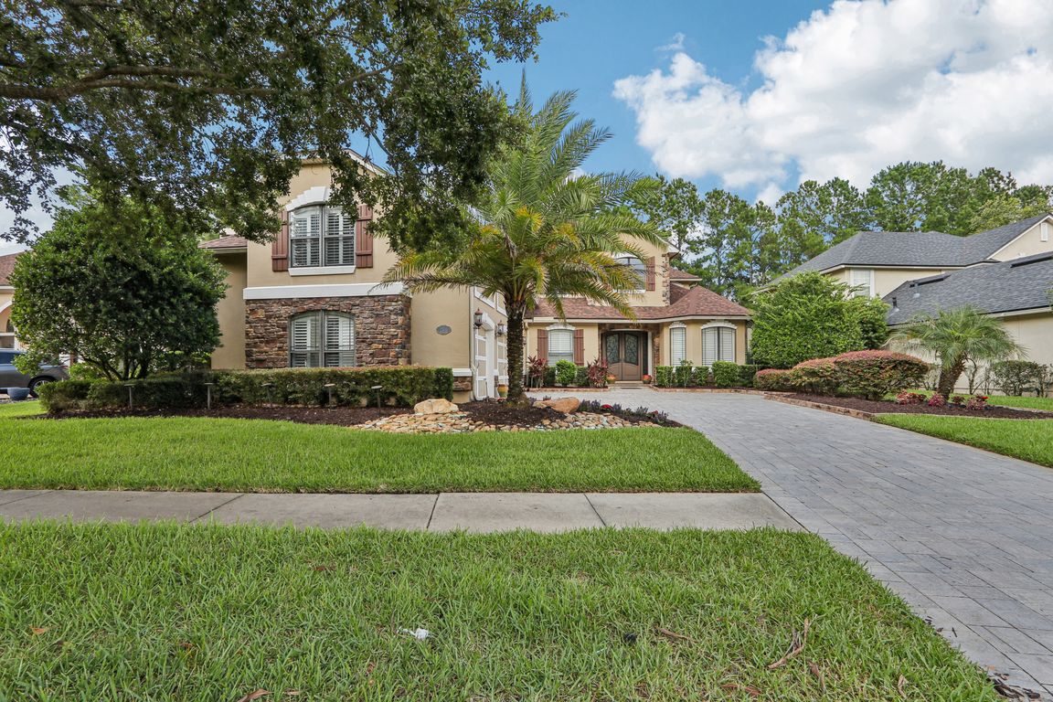 Saint Johns Forest Blvd-S2507-001.jpg