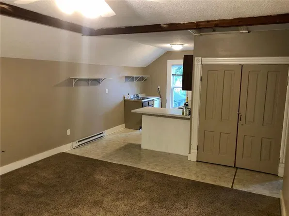 1018 W Broadway St #2, Winona, MN 55987