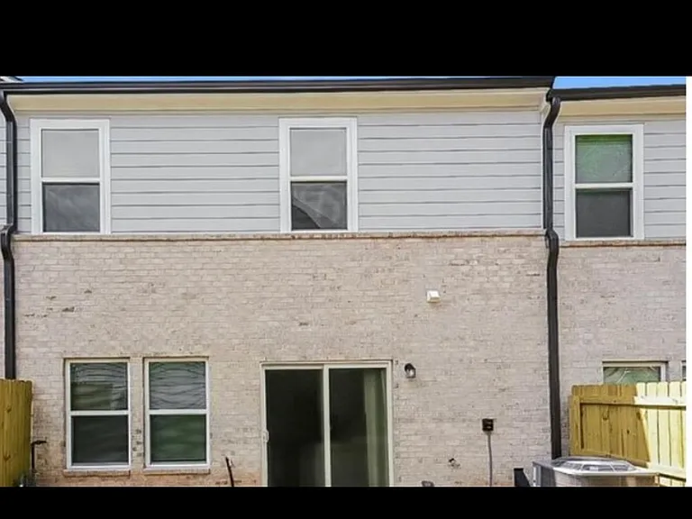 269 Grayson Trl — Photo 5