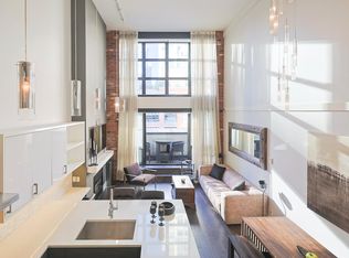 1238 Homer St #504, Vancouver, BC V6B2Y5