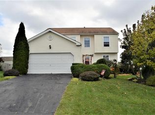 218 N Bend Dr, Pataskala, OH 43062