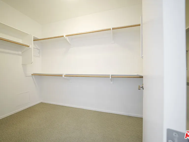 3223 W 6th St #605 — Photo 11