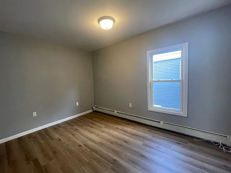28 Delafield St #1 — Photo 3