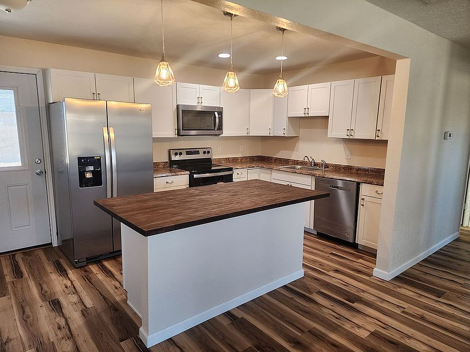 2nd image of 2905 Smith Ave