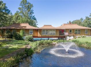 88 N Benham Rd, Seymour, CT 06483