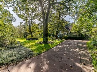 811 Pinemont Dr, Houston, TX 77018