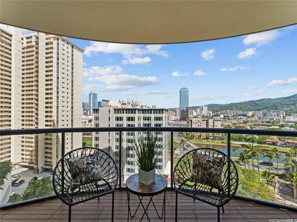 1837 Kalakaua Ave APT 1306, Honolulu, HI 96815