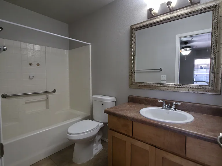 1185 W University Ave #1-14-109 — Photo 5