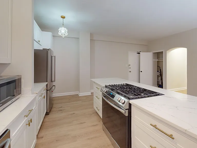 2515 K St NW #207 — Photo 4
