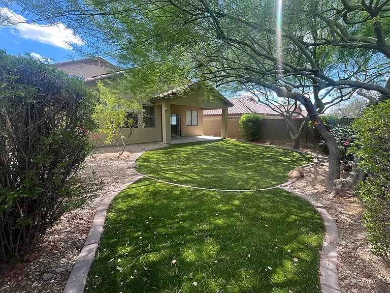 3852 W Ranier Ct — Photo 28