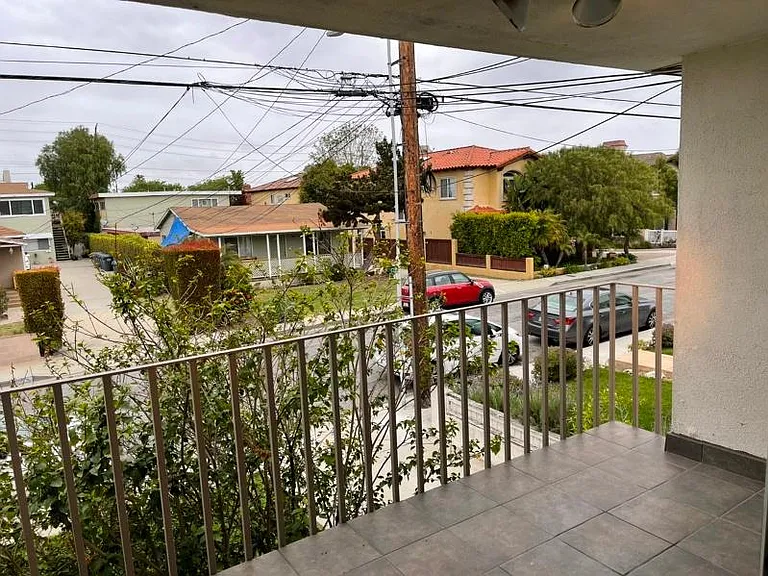 2104 Huntington Ln #C — Photo 18