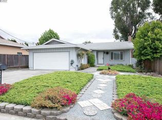 2977 Greenview Dr, Castro Valley, CA 94546