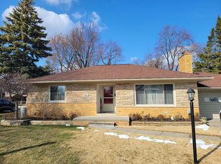 22007 Centennial St, Saint Clair Shores, MI 48081