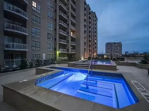 3225 Turtle Creek Blvd #718 — Photo 15