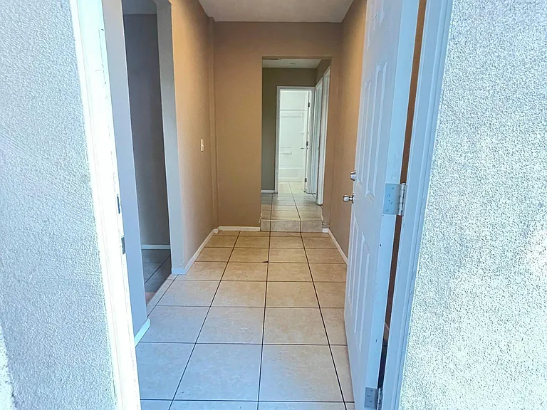 5020 E Eight Mile Rd — Photo 18