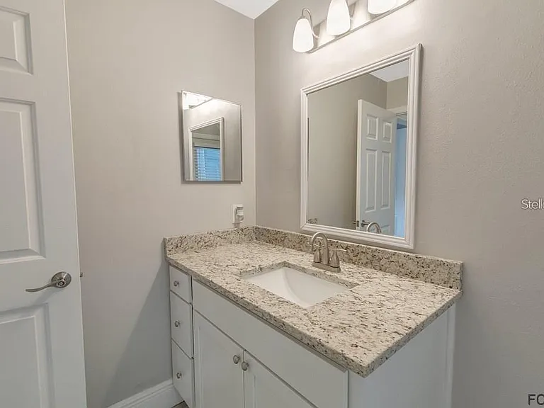 7 Shinnecock Ct — Photo 28