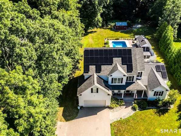 13 Larkspur Drive, Haddam, CT 06441