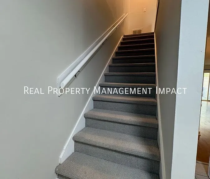 4 Willow Bridge Dr — Photo 32