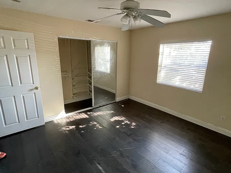 12811 La Cuarta St — Photo 17