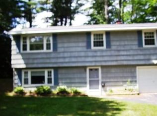36 S High St, Ashburnham, MA 01430