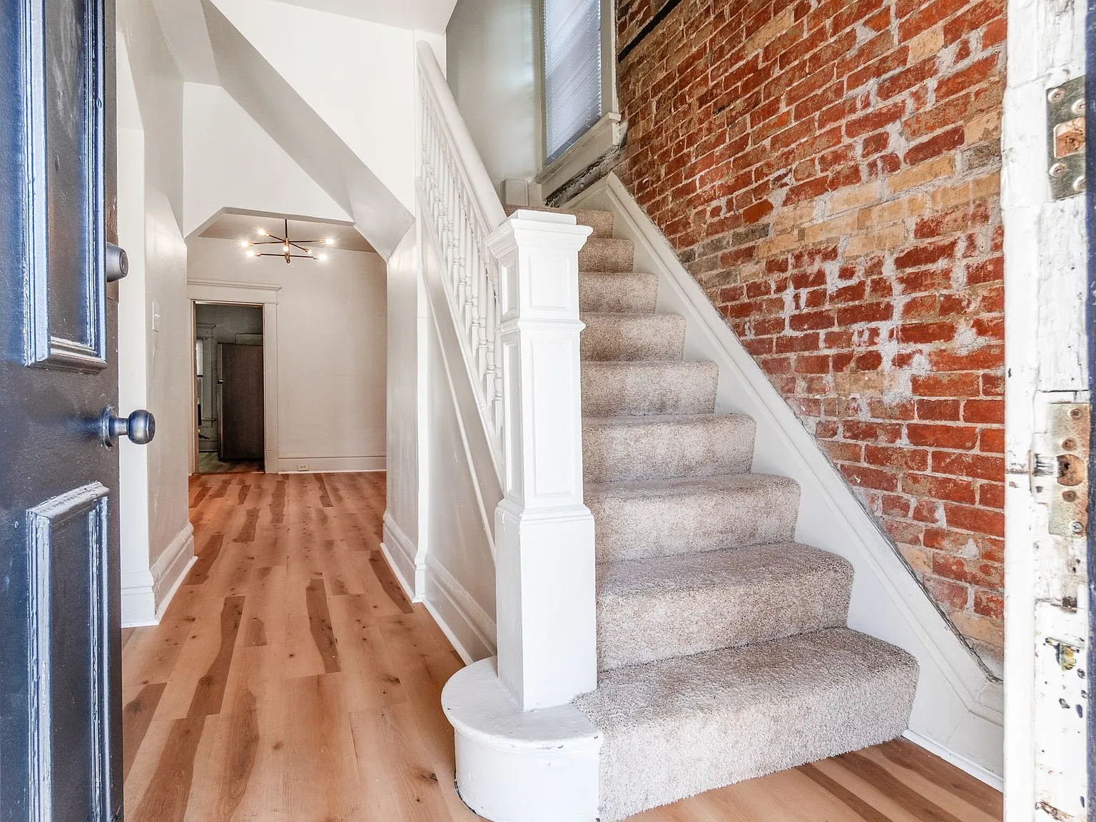 402 Woodland Ave — Photo 4