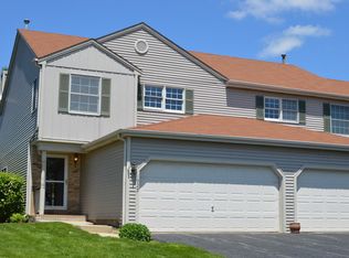 1925 Bayview Ln, Aurora, IL 60506