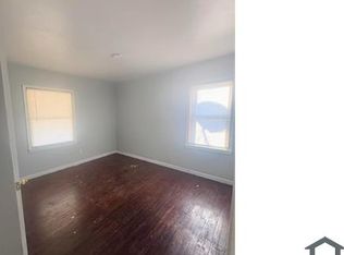 19961 Pinehurst St, Detroit, MI 48221