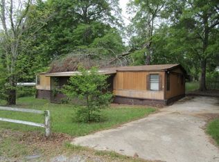 15 Whitaker Ln, Phenix City, AL 36869