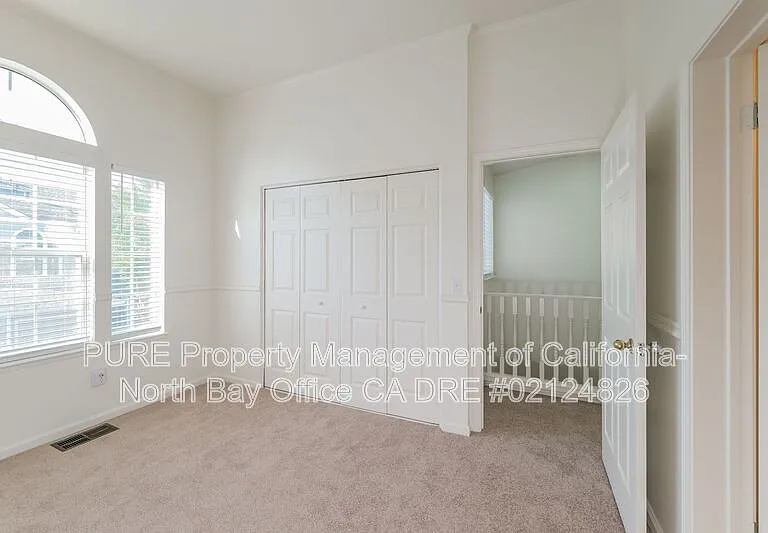 599 Spruce St — Photo 14