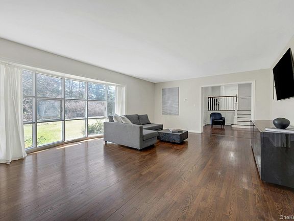 5th image of 58 Mamaroneck Road