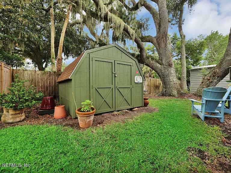 1104 Boca Grande Ave — Photo 31