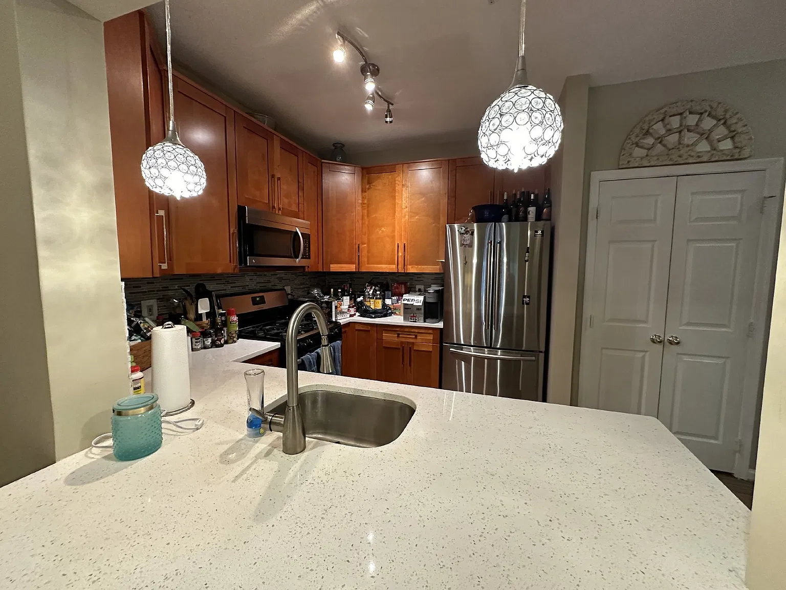1 bed, 1.0 bath, 767 sqft, $2,100 — Photo 3