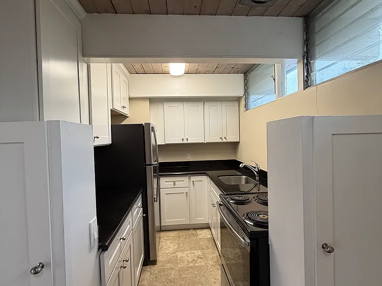 827 College Ave #827 — Photo 6