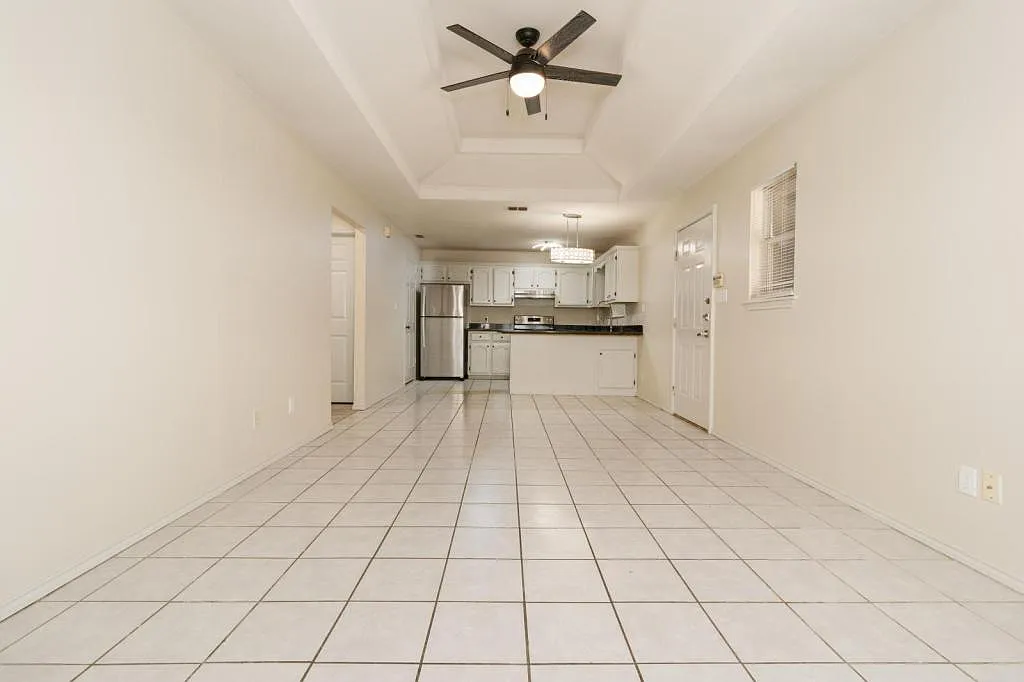 1802 Oasis Dr, unit 207 — Photo 4